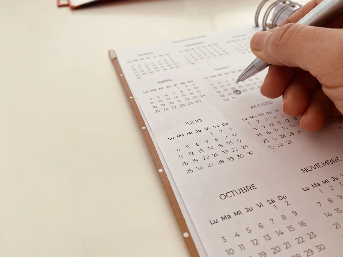 fin-de-semana-largo_feriados_2023_mipresupuestofamiliar