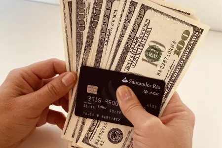 consumos_dolares_tarjetadecredito_presupuestofamiliar