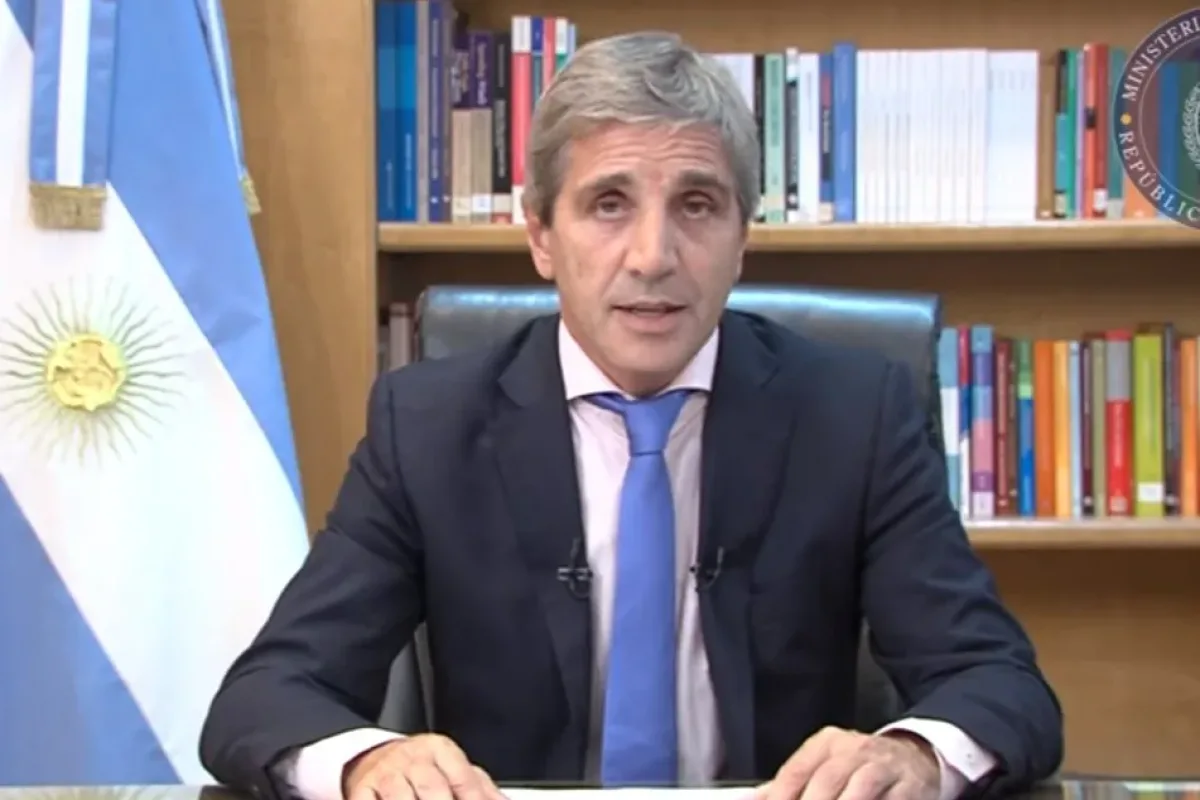 Luis Caputo anuncios